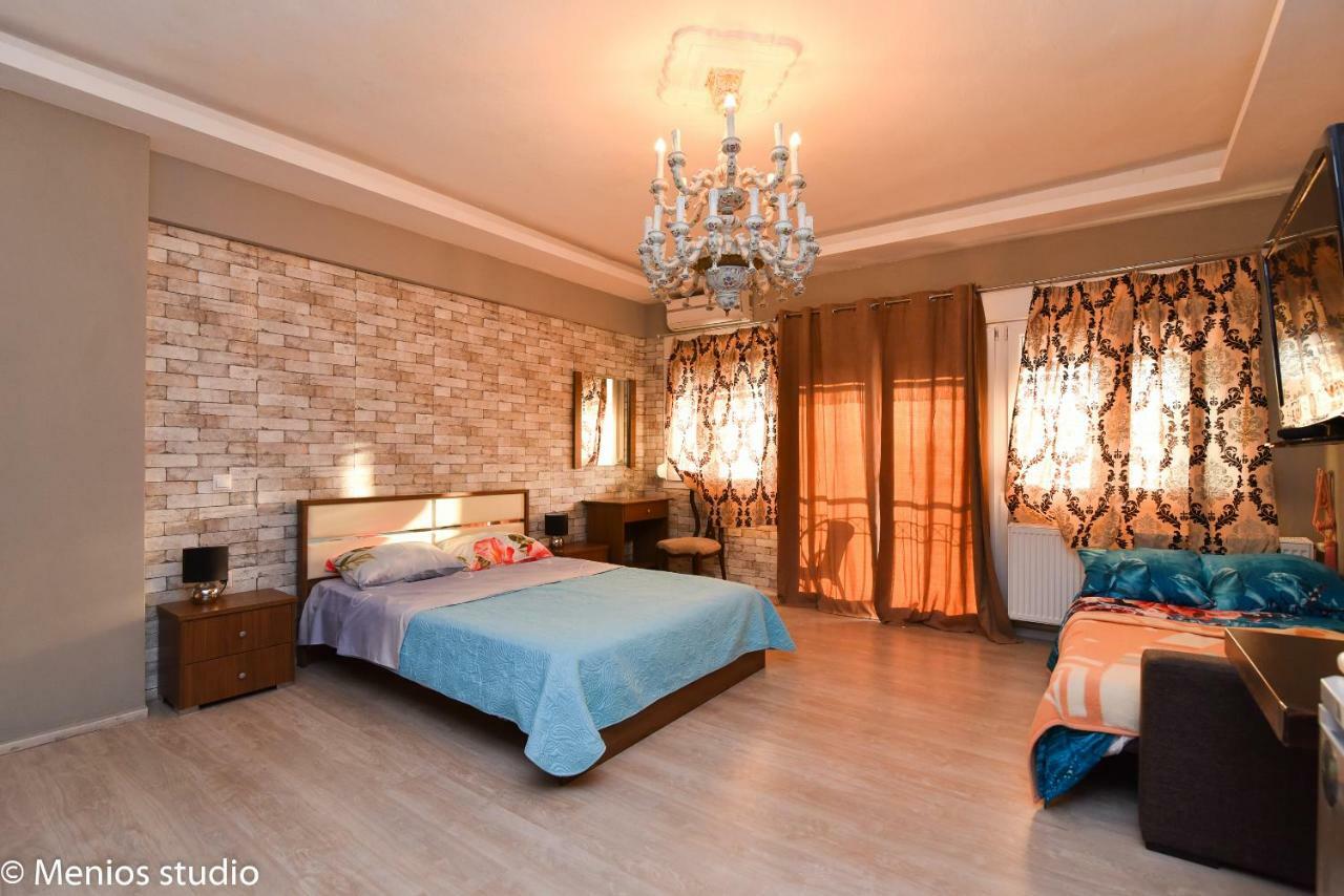 Menios Apartments And Studios Nea Kallikrateia المظهر الخارجي الصورة