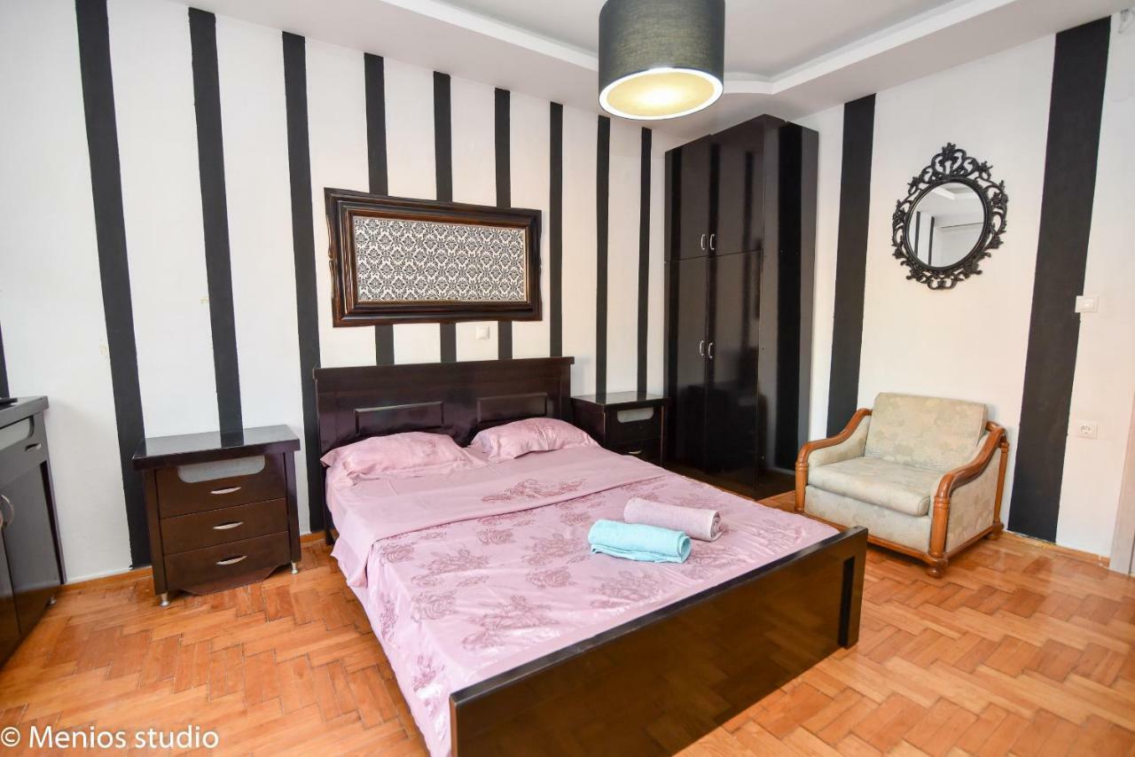 Menios Apartments And Studios Nea Kallikrateia المظهر الخارجي الصورة