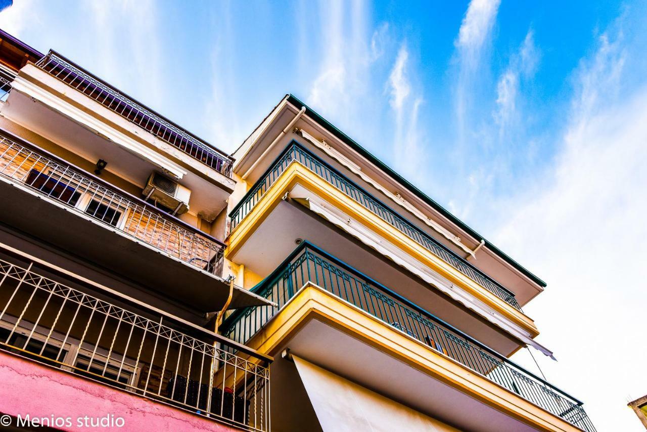 Menios Apartments And Studios Nea Kallikrateia المظهر الخارجي الصورة
