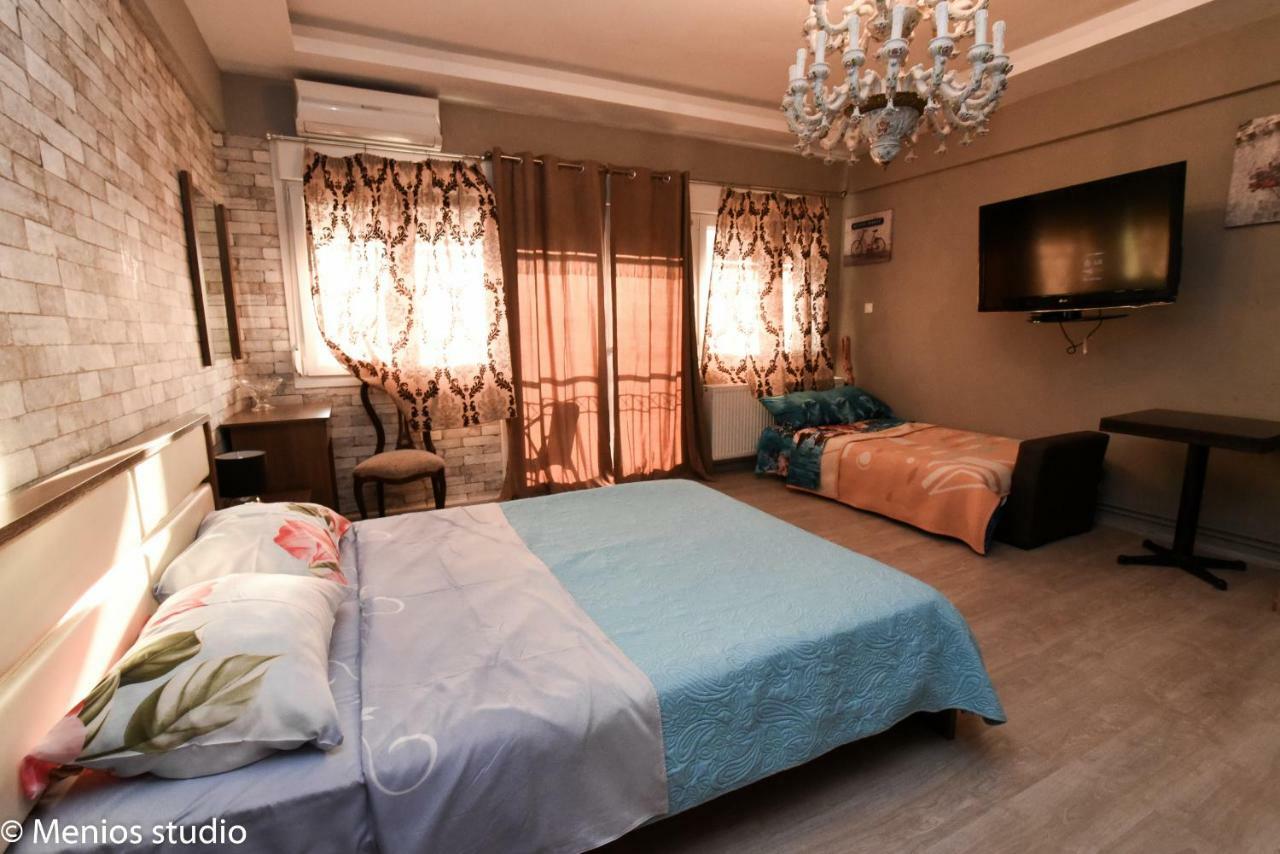Menios Apartments And Studios Nea Kallikrateia المظهر الخارجي الصورة