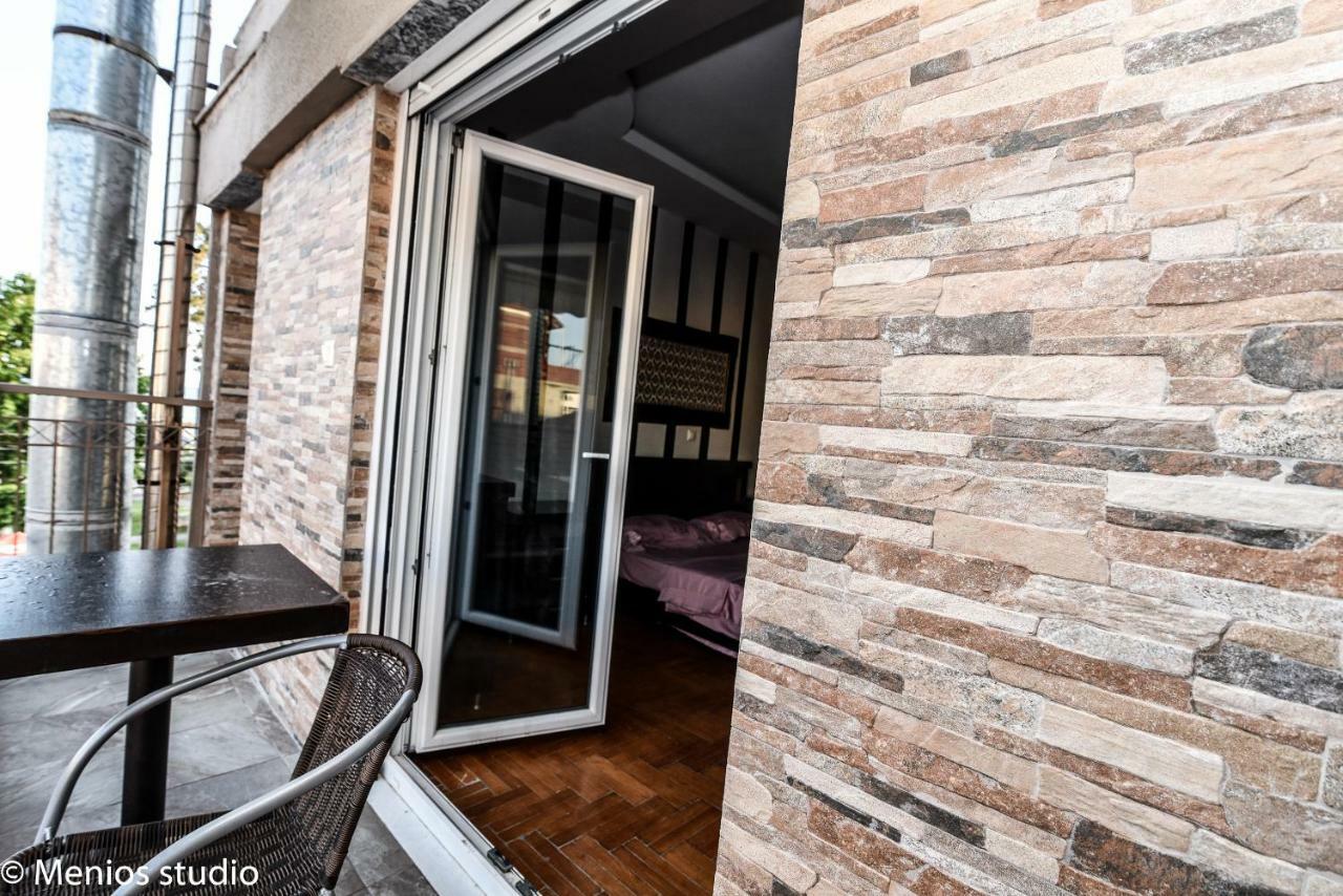 Menios Apartments And Studios Nea Kallikrateia المظهر الخارجي الصورة